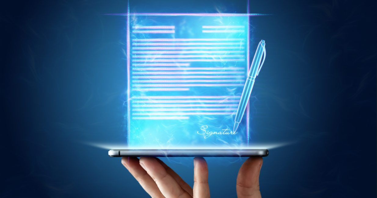 Concept,For,Electronic,Signature,,Distance,Business,,Mobile,Phone,And,Contract